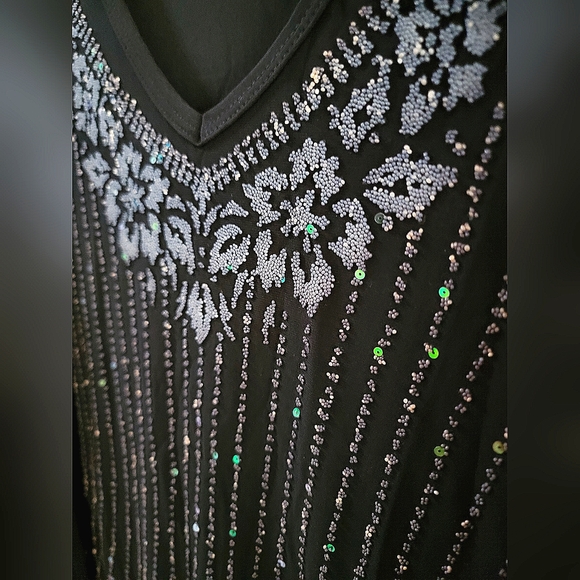 Tunic - Picture 11 of 12